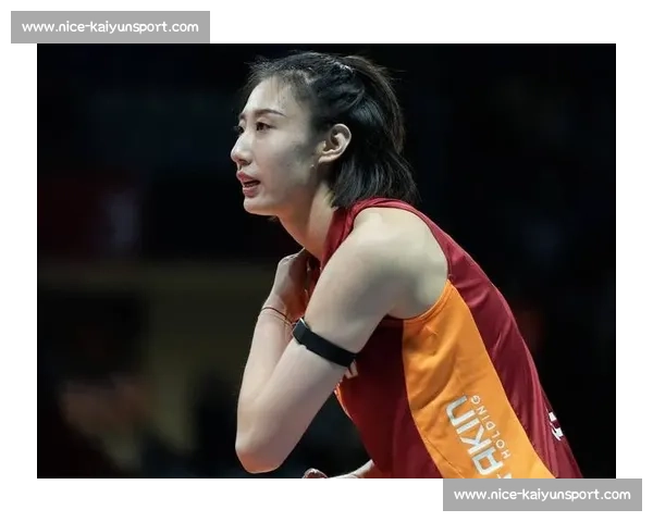 加拉塔萨雷锁定意大利主攻塞拉!李盈莹或转投费内巴切